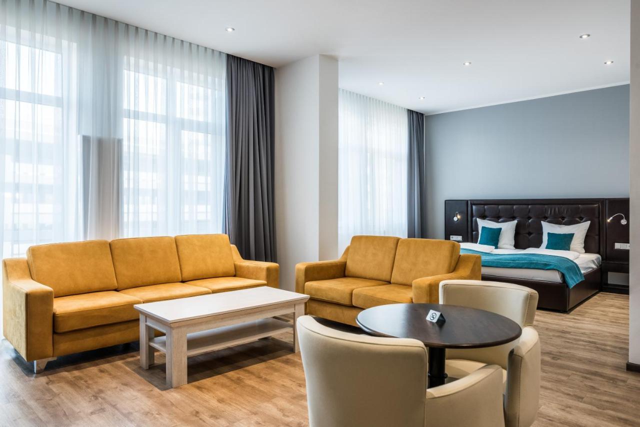 לודוויגסהאפן אם ריין Rheincity Hotel & Boardinghouse מראה חיצוני תמונה