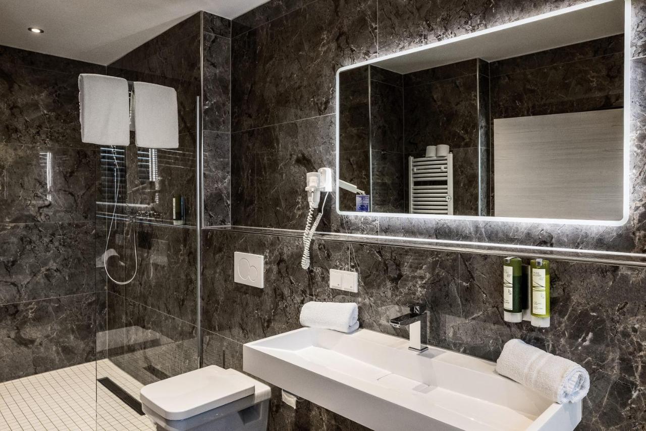 לודוויגסהאפן אם ריין Rheincity Hotel & Boardinghouse מראה חיצוני תמונה