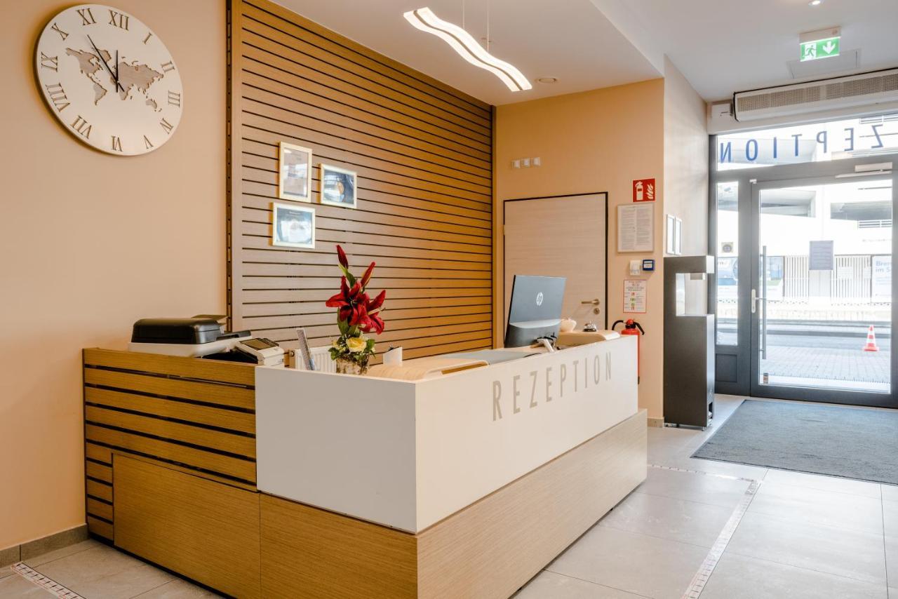 לודוויגסהאפן אם ריין Rheincity Hotel & Boardinghouse מראה חיצוני תמונה
